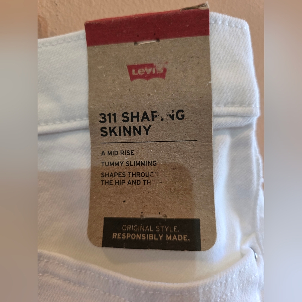 Levi's Women's White 311 Shaping Skinny Jeans Size 32x28 - Picture 9 of 12